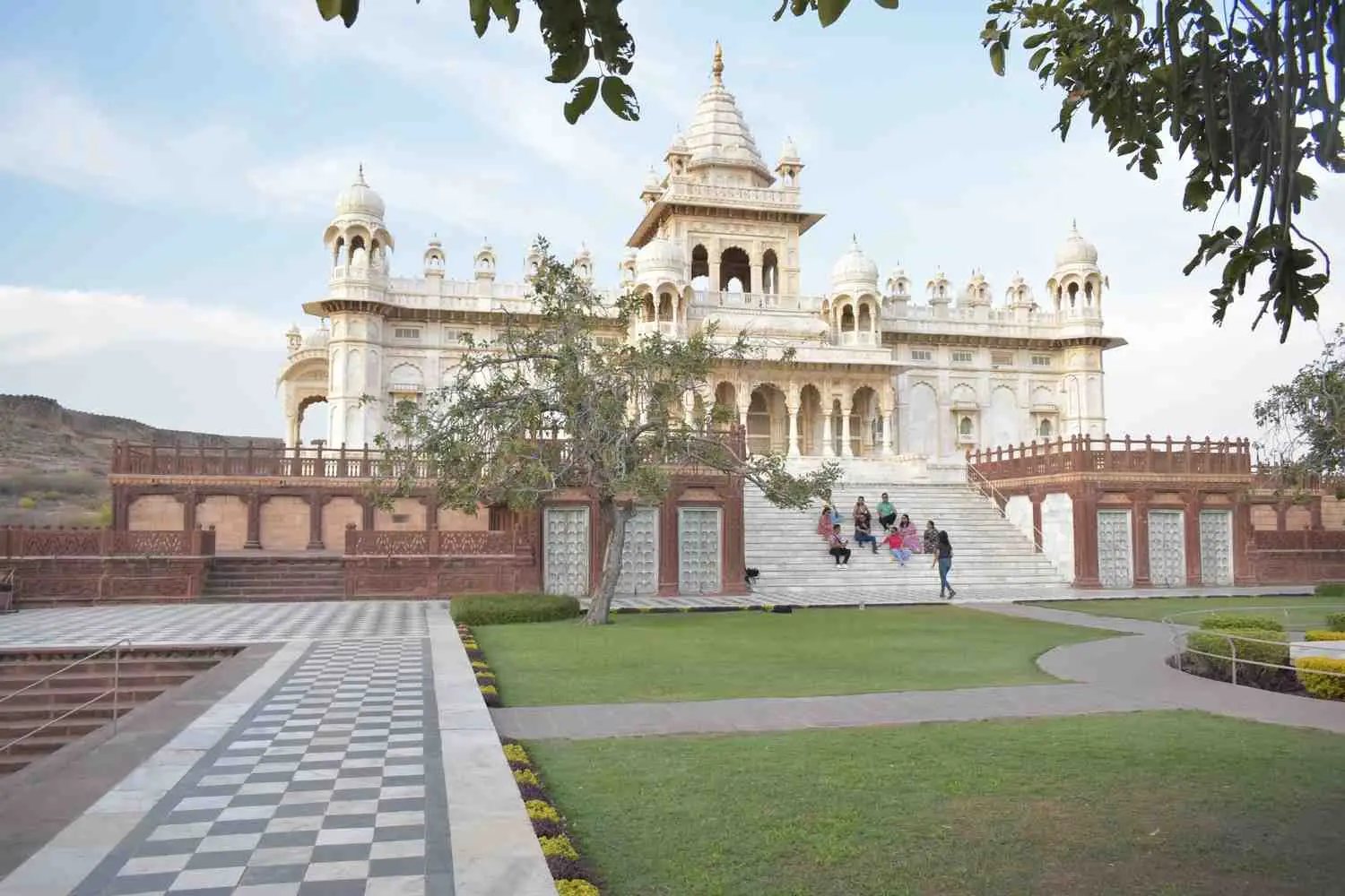 White marble cenotaph of Jaswant Thada above a terraced garden